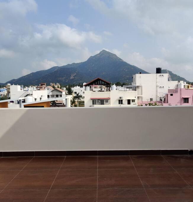 Wind Chimes Villa ติรุวันนามาลัย ภายนอก รูปภาพ