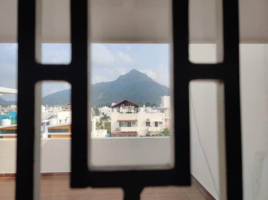 Wind Chimes Villa ติรุวันนามาลัย ภายนอก รูปภาพ